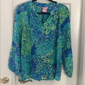 Like brand new Lilly Pulitzer Elsa top